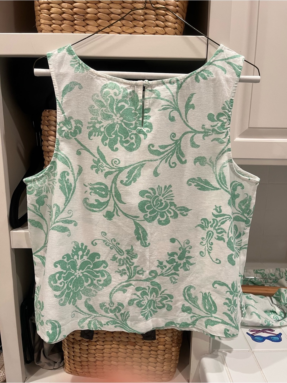 Lucky Brand White Tank with Seafoam Green Floral Print - Picture 5 of 11